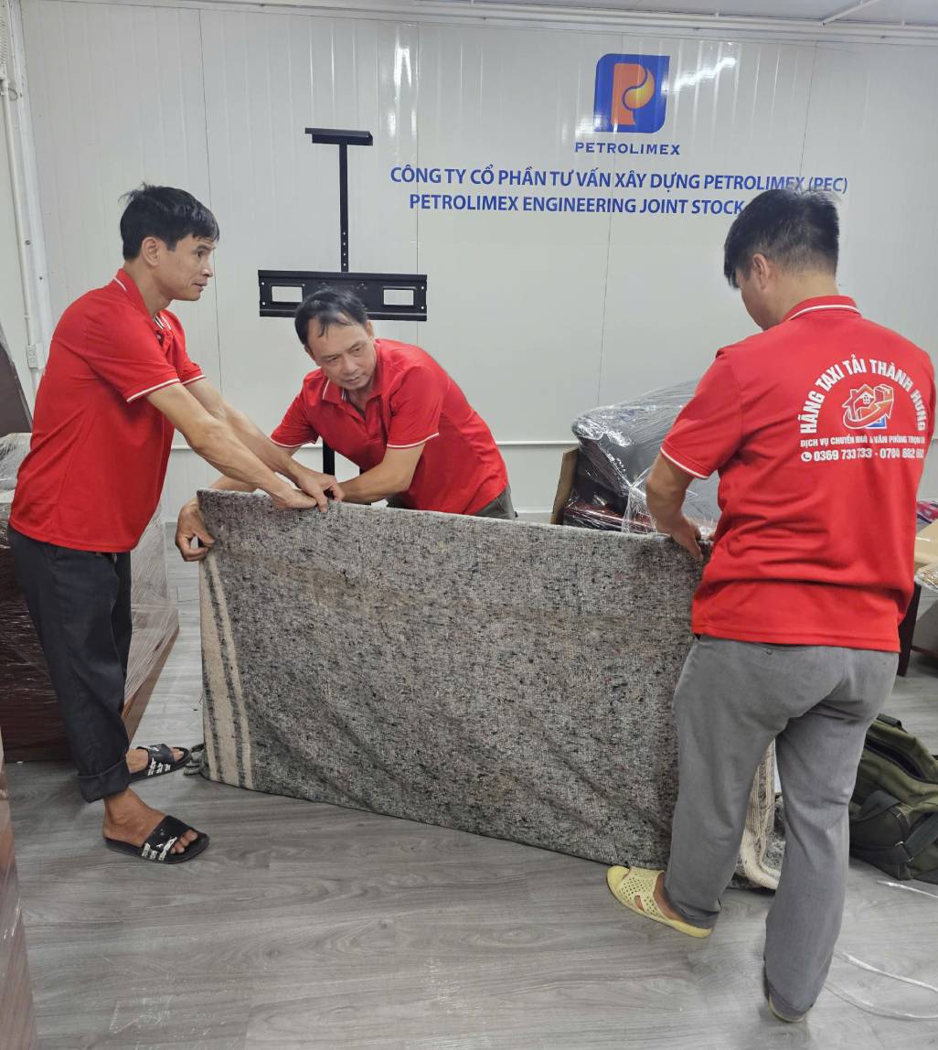 Lái xe taxi tải Thành Hưng